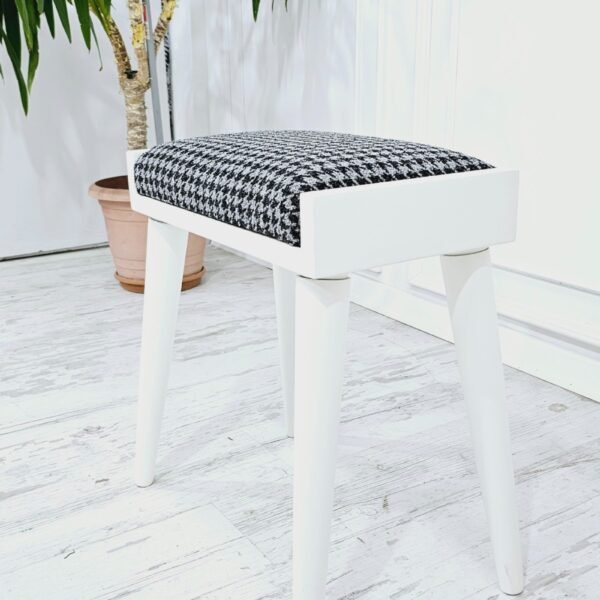 Virtuoso White Piano Bench